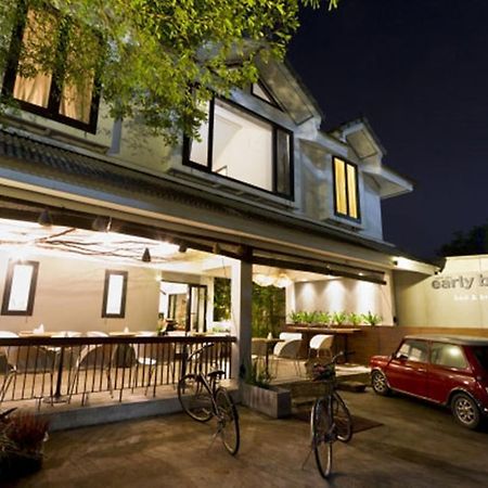 Early Bird Bed & Breakfast (Adults Only) Чиангмай Екстериор снимка